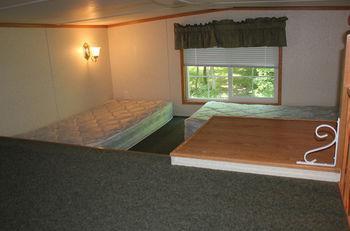Appalachian Hotel 2*